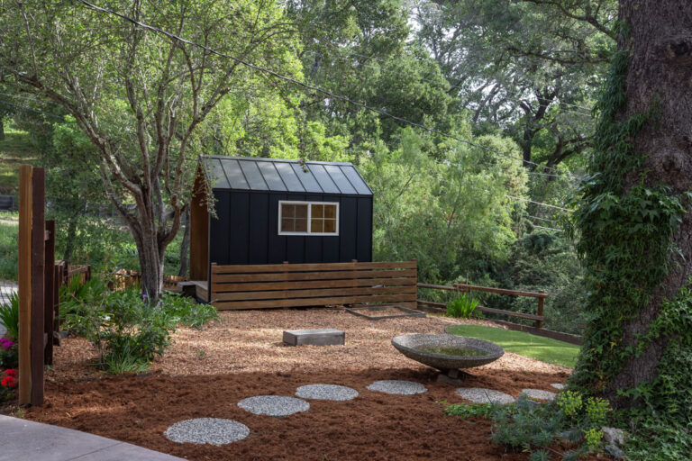 377 Wayside Rd, Portola Valley