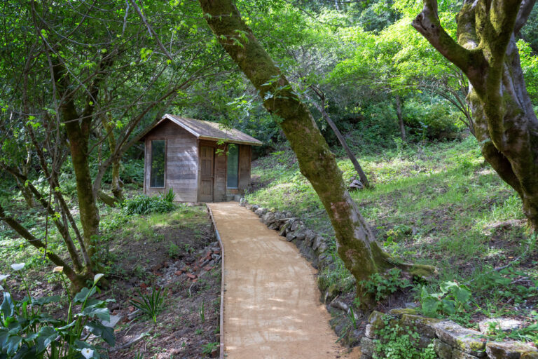 377 Wayside Rd, Portola Valley