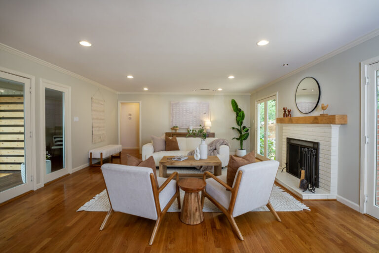 377 Wayside Rd, Portola Valley